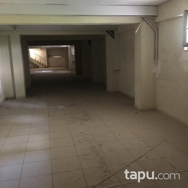 Denizli Pamukkale Karşıyaka Mahallesi'nde 295 m2 İskanlı Depolu İşyeri