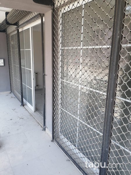 Denizli Pamukkale Karşıyaka Mahallesi'nde 295 m2 İskanlı Depolu İşyeri