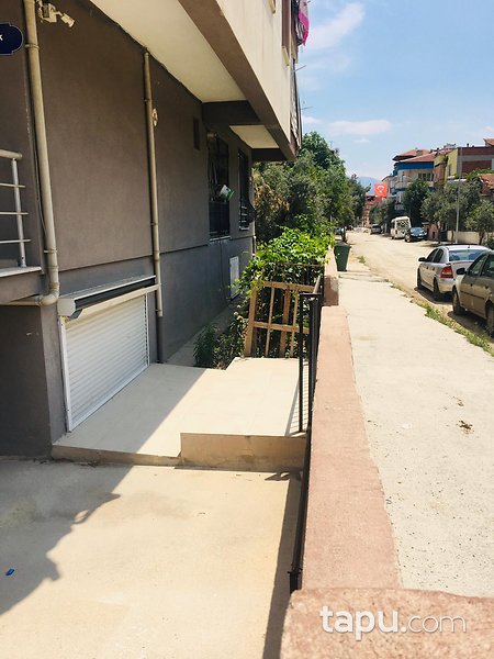 Denizli Pamukkale Karşıyaka Mahallesi'nde 295 m2 İskanlı Depolu İşyeri