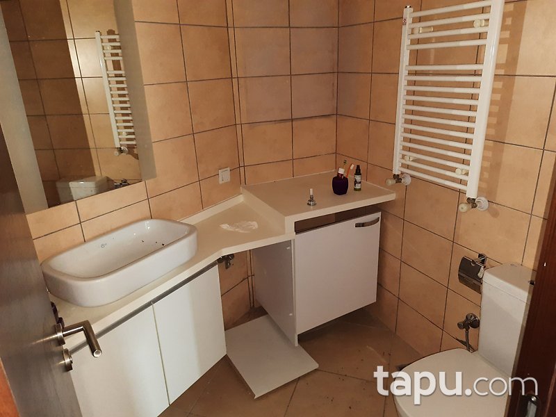 İstanbul Ataşehir Dumankaya İkon Sitesi'nde 86 m2 1+1 Daire