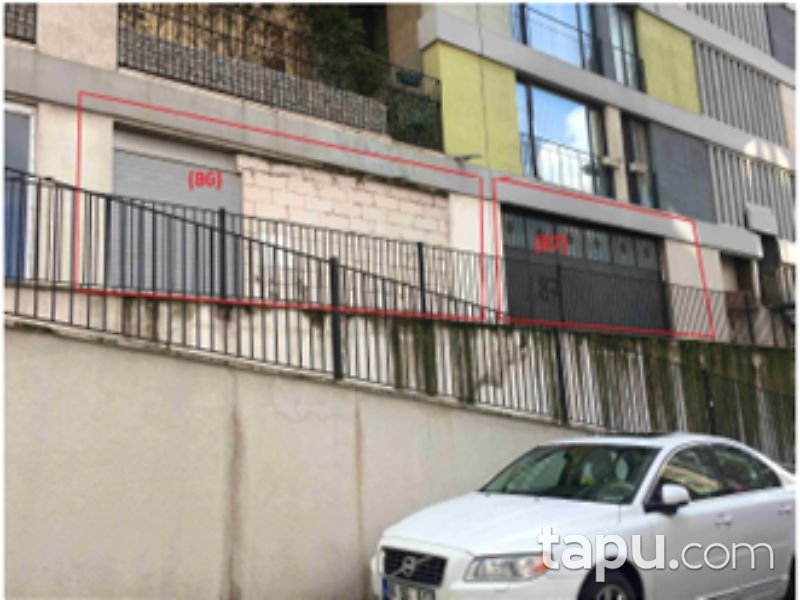 İstanbul Ümraniye Sarissa Sitesi'nde İşyeri