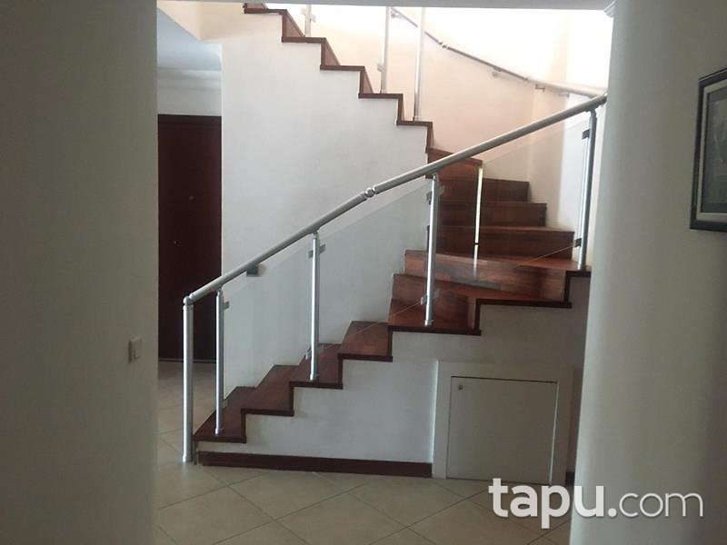 İstanbul Göktürk Sıra Evler Sitesi'nde 5+2 Dubleks Daire