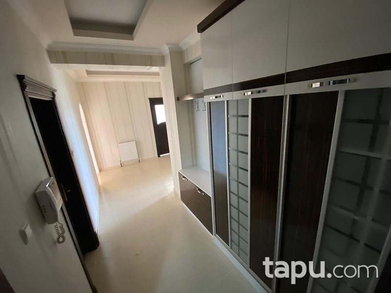 Konya Selçuklu Kosova Mahallesi Hilal Sitesi 'nde 3+1 150 m2 Daire