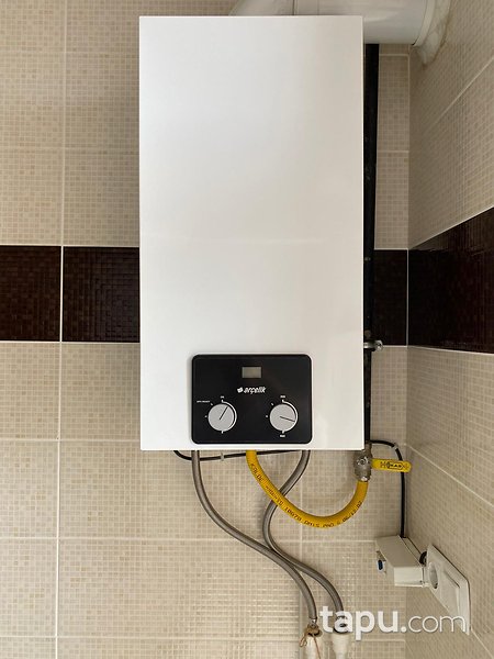 Konya Selçuklu Kosova Mahallesi Hilal Sitesi 'nde 3+1 150 m2 Daire