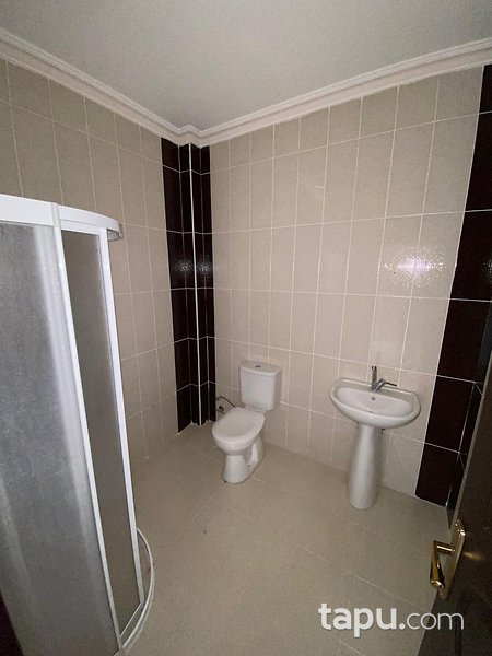 Konya Selçuklu Kosova Mahallesi Hilal Sitesi 'nde 3+1 150 m2 Daire