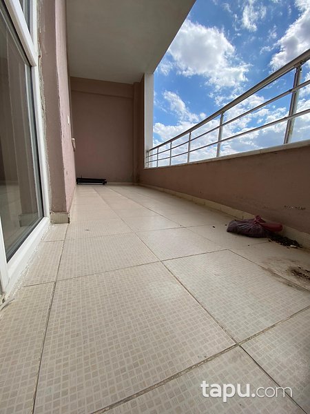 Konya Selçuklu Kosova Mahallesi Hilal Sitesi 'nde 3+1 150 m2 Daire