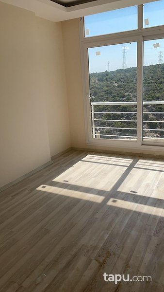 Mersin Erdemli Ayaş Mahallesi New City Sitesi'nde 110 m2 3+1 Daire