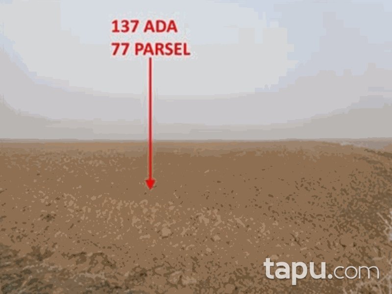 Konya Yunak Hurşunlu Mahallesi'nde 8872 m2 Tarla