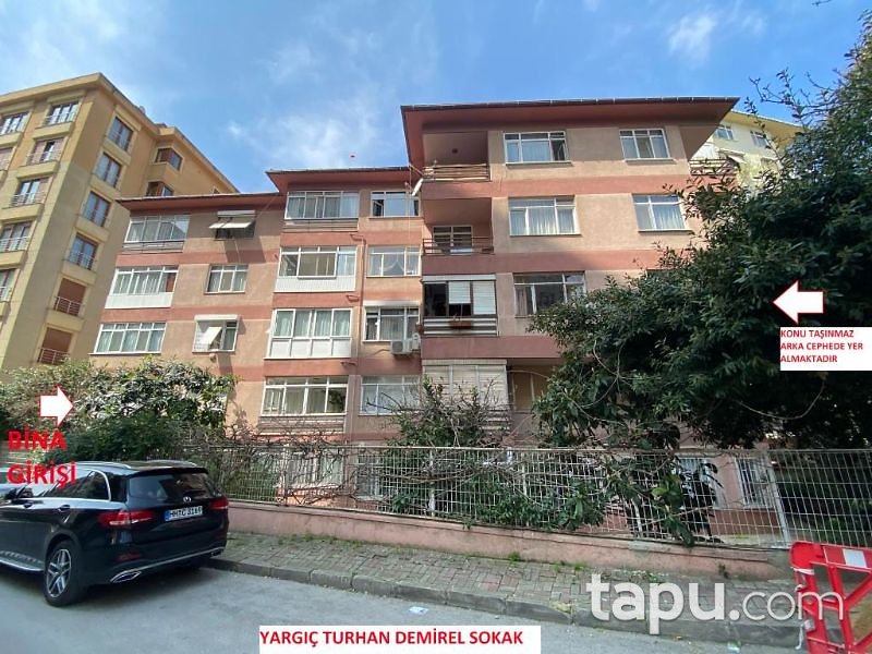 İstanbul Kadıköy Feneryolu Mahallesi'nde Hisseli Kiracılı 3+1 Daire
