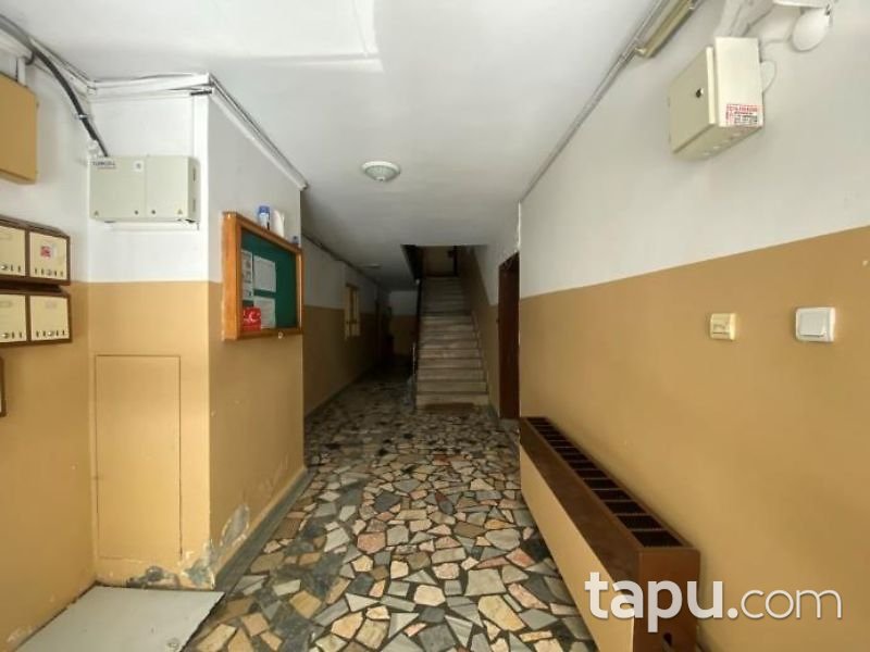İstanbul Kadıköy Feneryolu Mahallesi'nde Hisseli Kiracılı 3+1 Daire