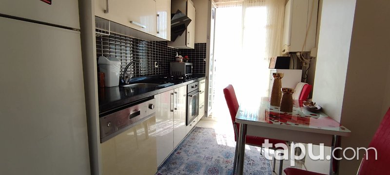 Beylikdüzü Yakuplu Mahallesi'nde Yüksek Kira Getirili Eşyalı Daire