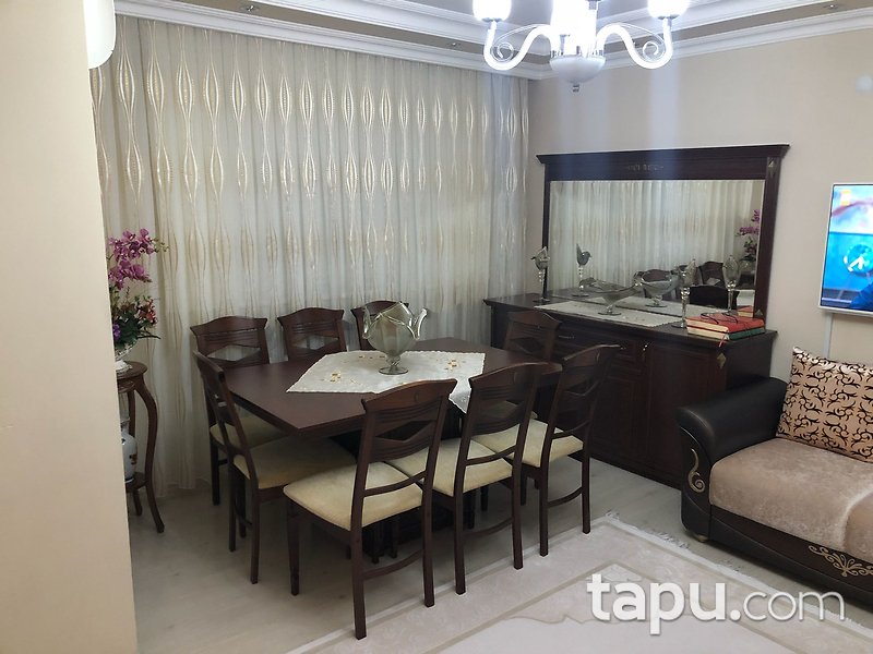 İstanbul Pendik Kaynarca Mahallesi'nde 190 m2 Teraslı Dubleks Daire