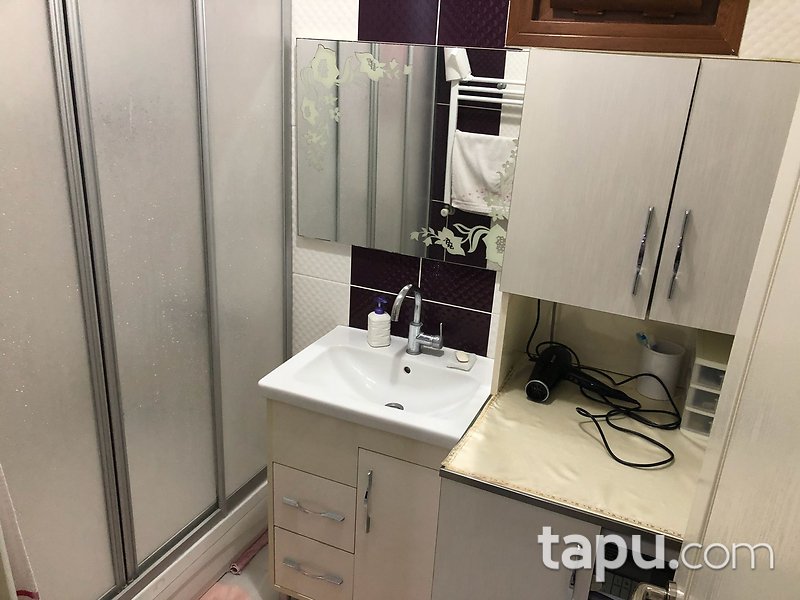 İstanbul Pendik Kaynarca Mahallesi'nde 190 m2 Teraslı Dubleks Daire