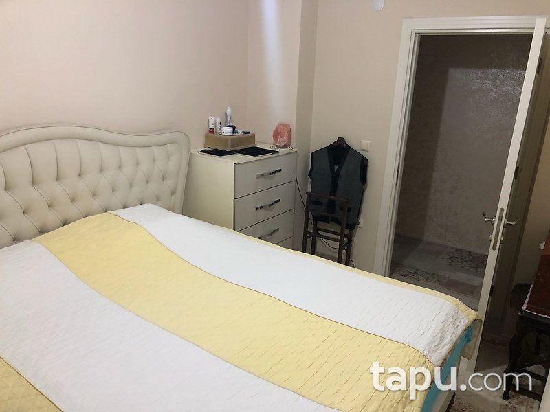 İstanbul Pendik Kaynarca Mahallesi'nde 190 m2 Teraslı Dubleks Daire