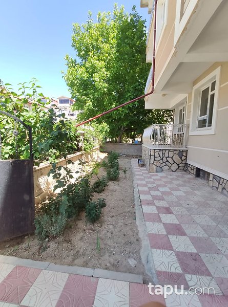 Karaman Merkez Çeltek Mahallesi'nde 4+1 195 m2 Dubleks Daire