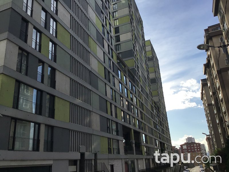 İstanbul Ümraniye Sarissa Sitesi'nde İşyeri