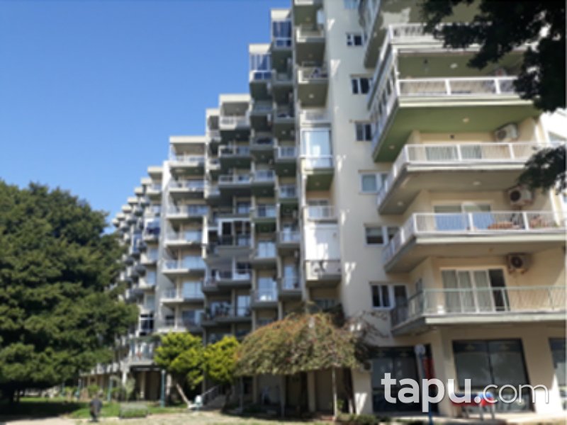 Mersin Mezitli Barbaros Mahallesi'nde 3+1 165 m2 İskanlı Daire