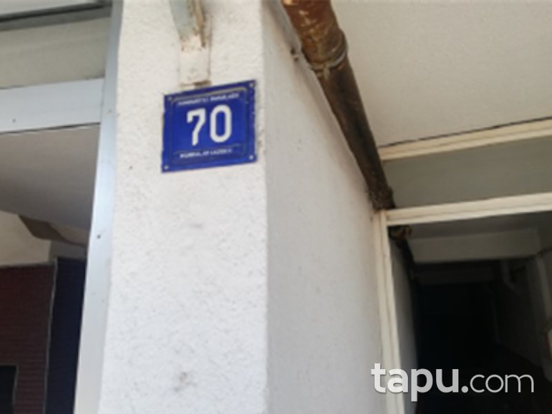 Çanakkale Biga Cumhuriyet Mahallesi'nde 3+1 80 m2 Daire