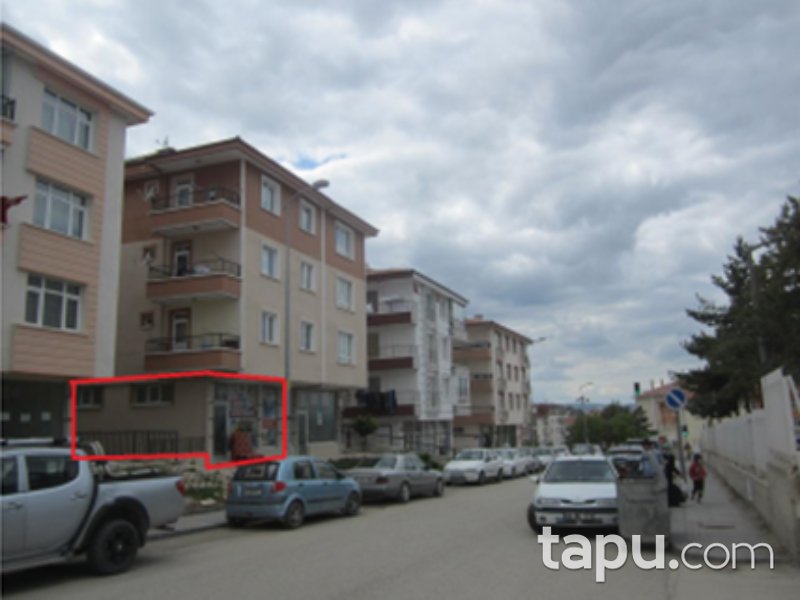 Ankara Akyurt Yıldırım Mahallesi'nde 141 m2 Depolu Dükkan