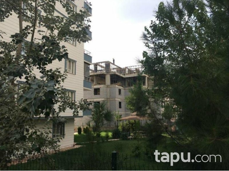 Batman Merkez Çamlıtepe Mahallesi'nde 3+1 120 m2 Daire