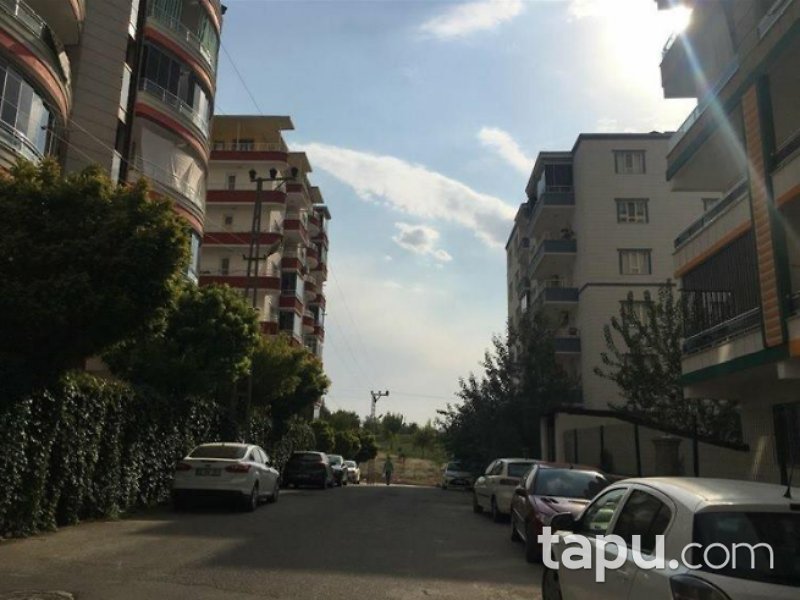 Batman Merkez Çamlıtepe Mahallesi'nde 3+1 120 m2 Daire