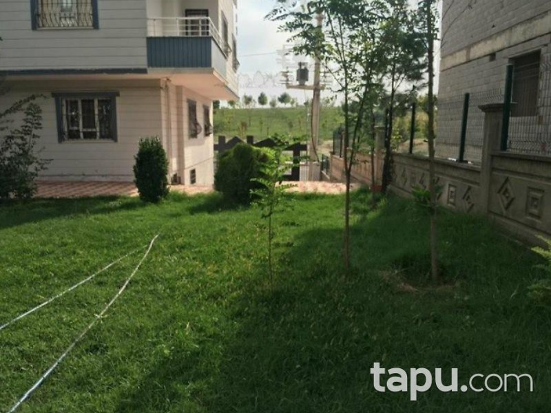 Batman Merkez Çamlıtepe Mahallesi'nde 3+1 120 m2 Daire