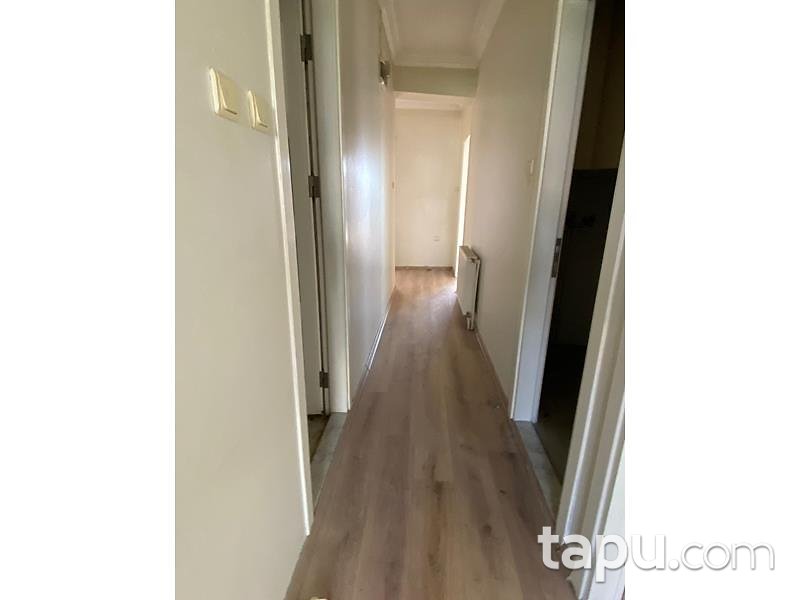 İzmir Buca Güven Mahallesi'nde 3+1 136 m2 Daire