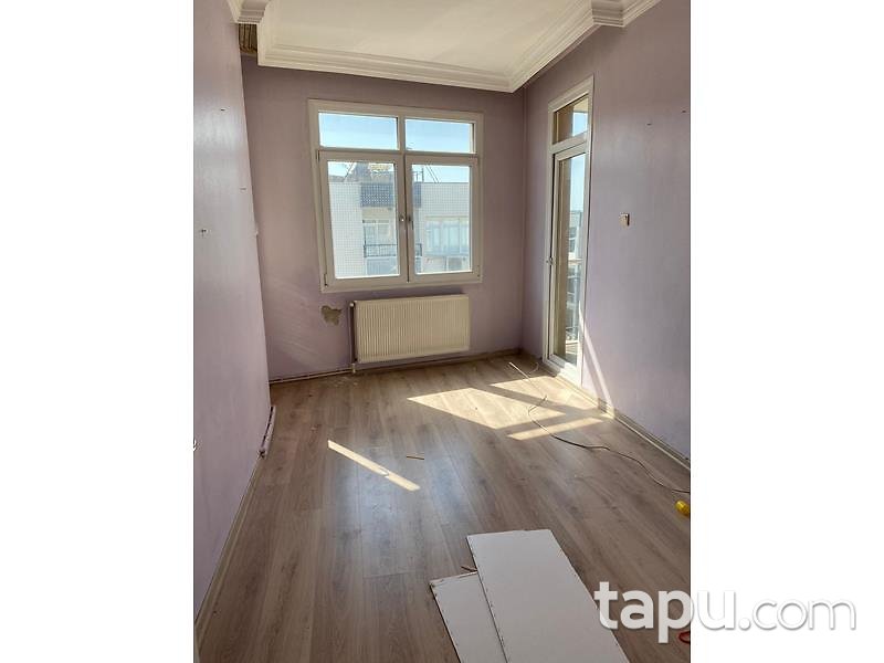 İzmir Buca Güven Mahallesi'nde 3+1 136 m2 Daire