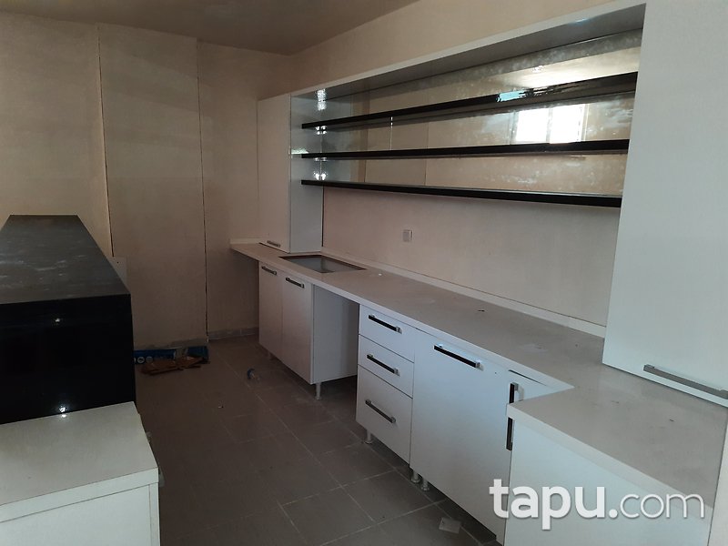 İstanbul Silivri Royal City Sitesi'nde 5+1 Tripleks Villa