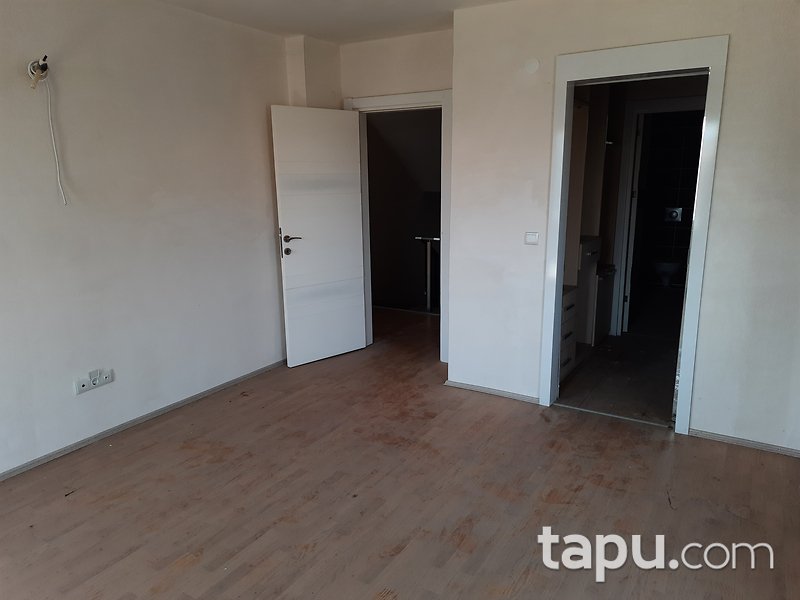 İstanbul Silivri Royal City Sitesi'nde 5+1 Tripleks Villa