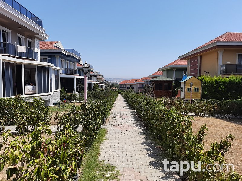 İstanbul Silivri Royal City Sitesi'nde 5+1 Tripleks Villa