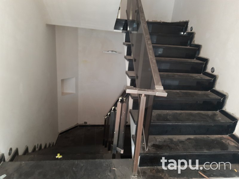 İstanbul Silivri Royal City Sitesi'nde 5+1 Tripleks Villa