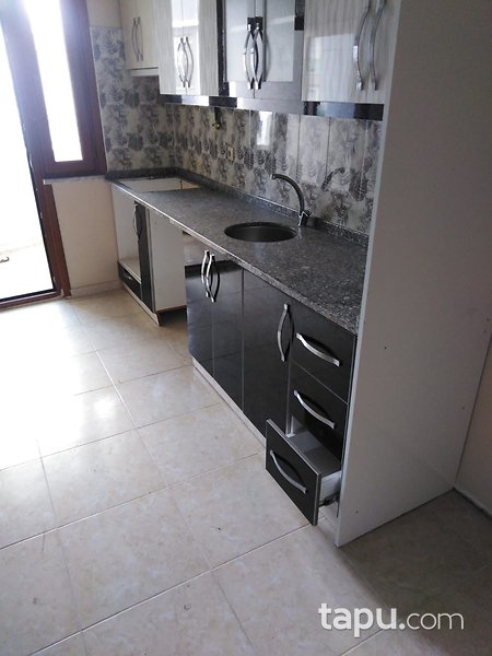 Kocaeli Çayırova İnönü Mahallesi'nde 106 m2 Dubleks Daire