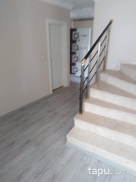 Kocaeli Çayırova İnönü Mahallesi'nde 106 m2 Dubleks Daire