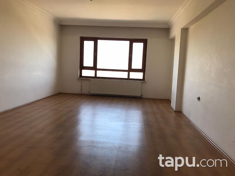 Ankara Mamak Altıağaç Mahallesi'nde 3+1 Daire