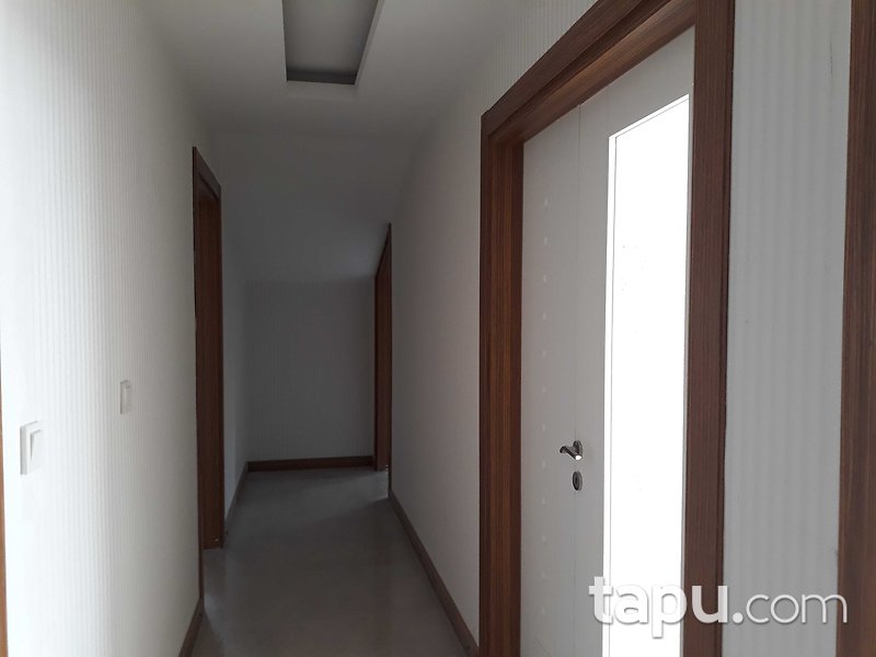 Beylikdüzü Adel Palas'ta 160 m2 2+1 Daire