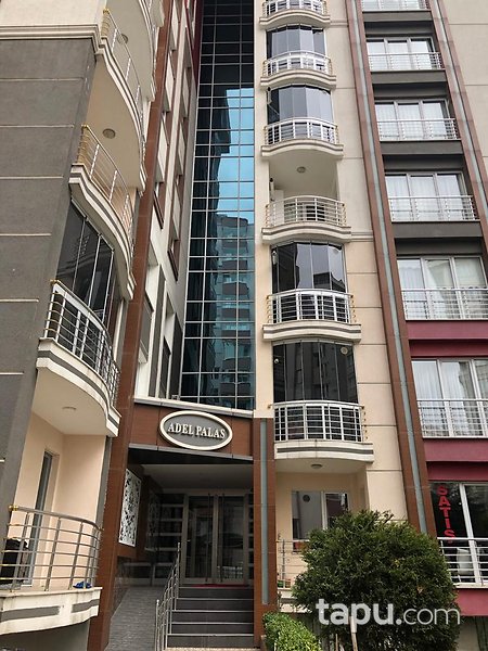 Beylikdüzü Adel Palas'ta 160 m2 2+1 Daire