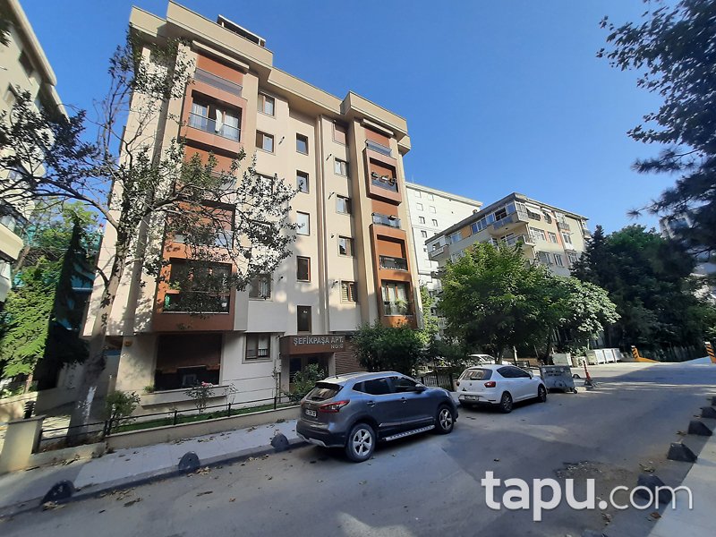 İstanbul Kadıköy Feneryolu Mahallesi'nde 31 m2 Depolu Dükkan (1420)