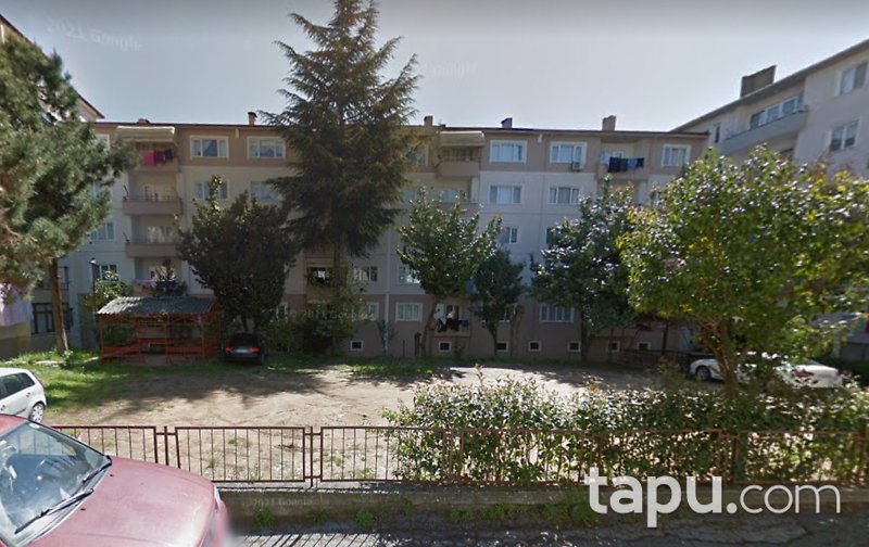 Kocaeli Derince Yavuz Sultan Mahallesi'nde 3+1 104 m2 İskanlı Daire