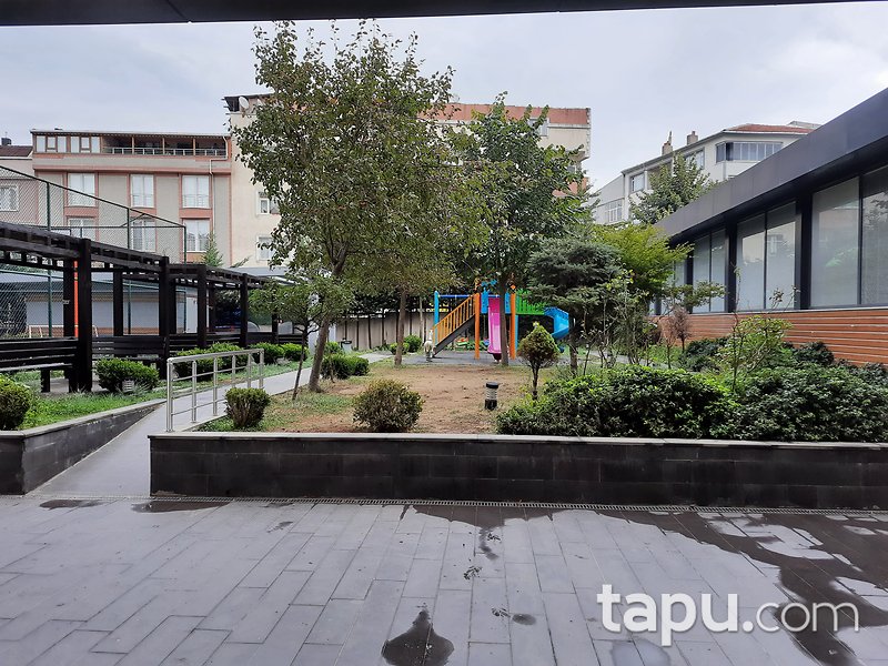 İstanbul Gaziosmanpaşa Seçkinler İnşaat İnci Evleri'nde 2+1 Daire