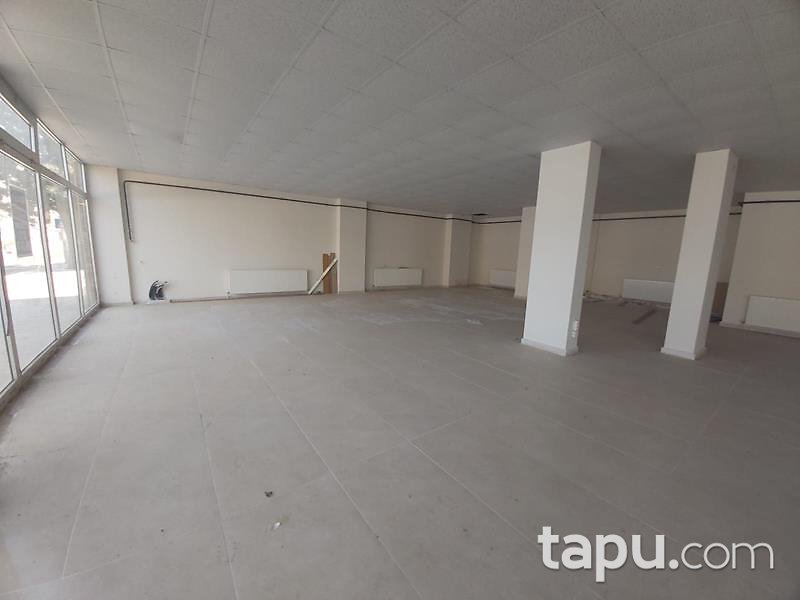 Tekirdağ Muratlı Naim Sav Caddesi'ne Cepheli 232 m2 Dükkan