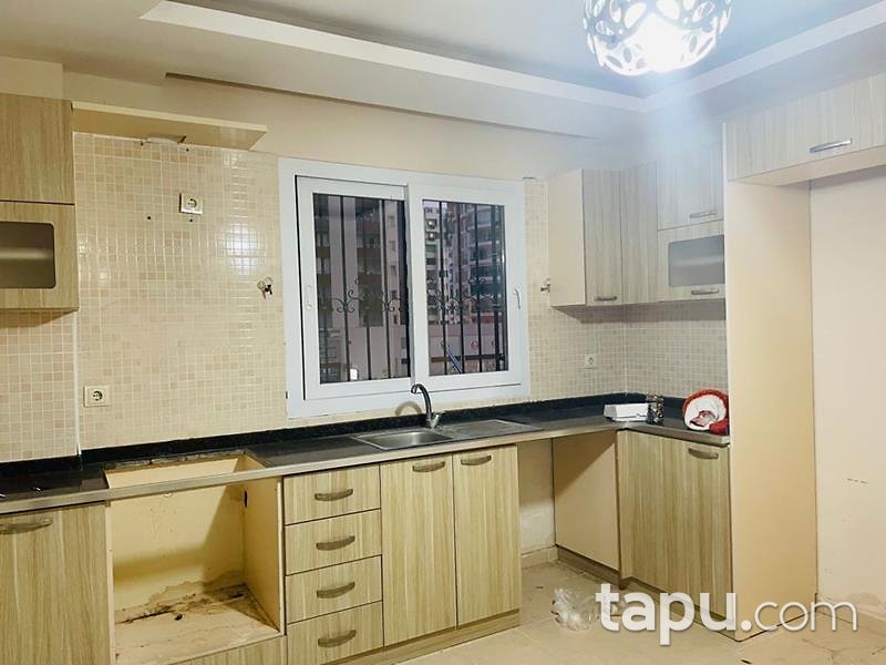 Mersin Mezitli Sunay Konutları'nda 3+1 138 m2 Daire (1511)