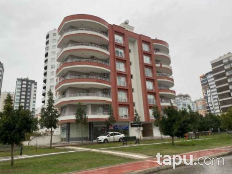 Mersin Mezitli Sunay Konutları'nda 3+1 138 m2 Daire (1511)