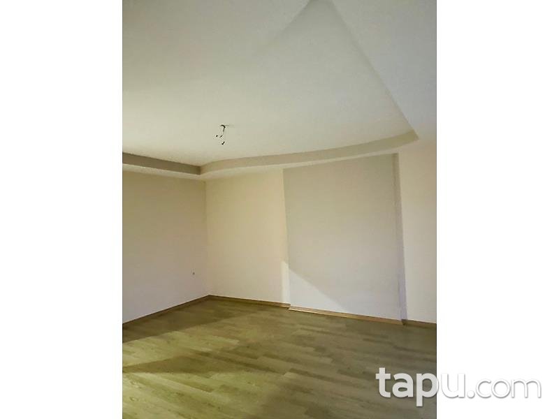 Mersin Mezitli Sunay Konutları'nda 3+1 138 m2 Daire (1511)