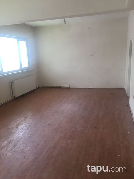 Ankara Sincan Maraşal Çakmak Mahallesi'nde 3+1 144 m2 Daire