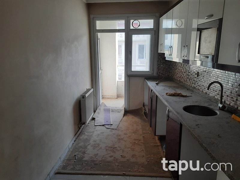 İstanbul Esenyurt Yeşilkent Mahallesi'nde 2+1 81 m2 Daire