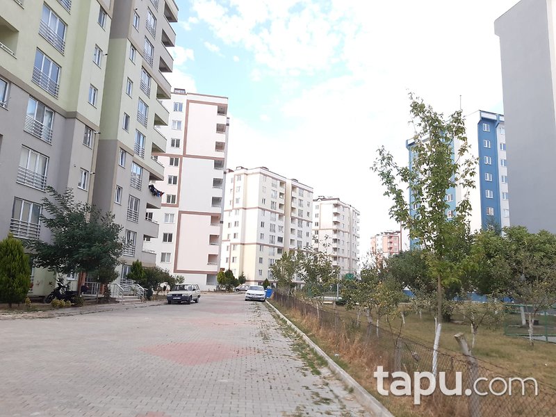 Tekirdağ Çerkezköy Veliaport Sitesi 'nde 2+1 81 m2 Daire