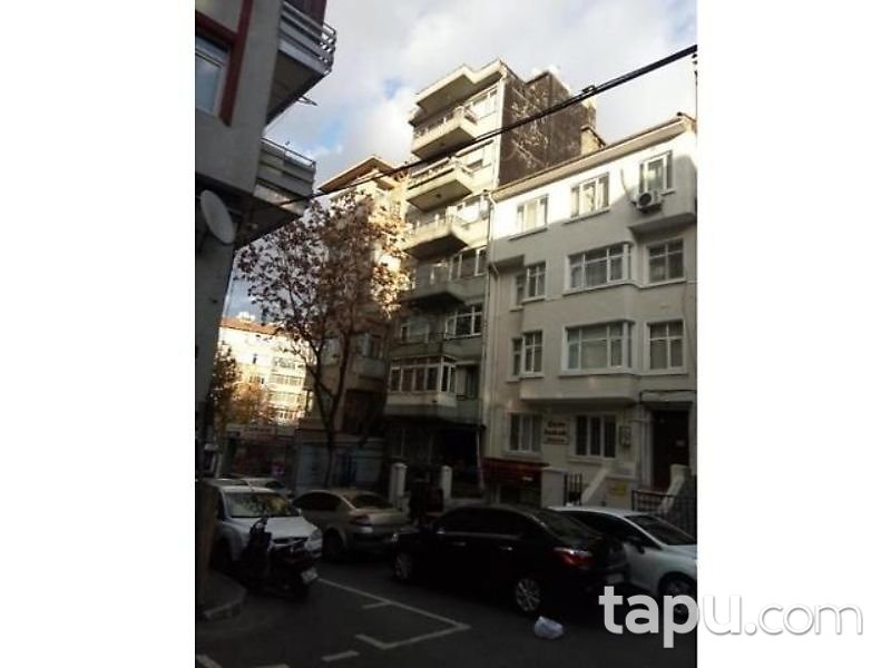 Fatih Haseki Sultan Mahallesinde 3/4 Hisseli 1+1 Daire