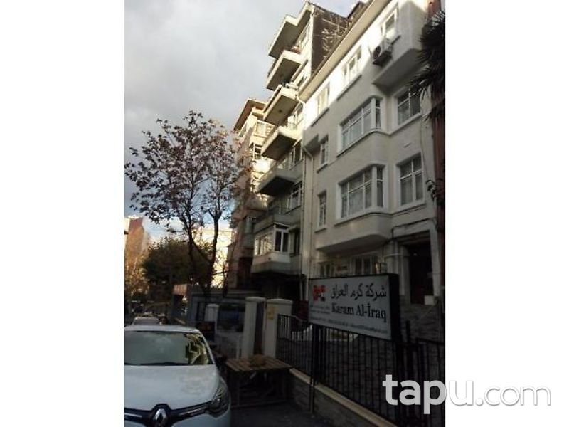 Fatih Haseki Sultan Mahallesinde 3/4 Hisseli 1+1 Daire