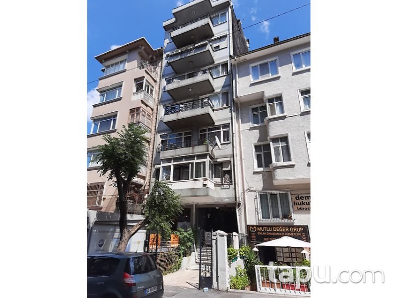 Fatih Haseki Sultan Mahallesinde 3/4 Hisseli 1+1 Daire